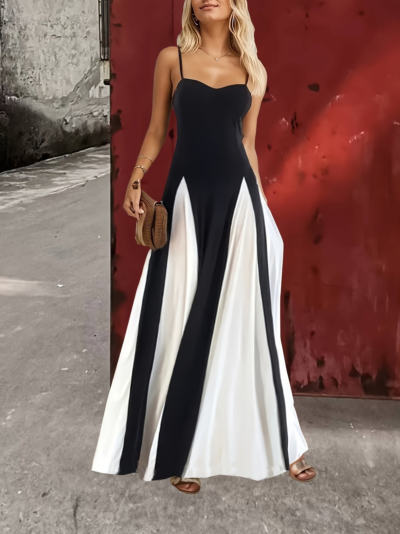 Elegantes und sexy Neckholder-Kleid mit BH-Oberteil - Kelche24