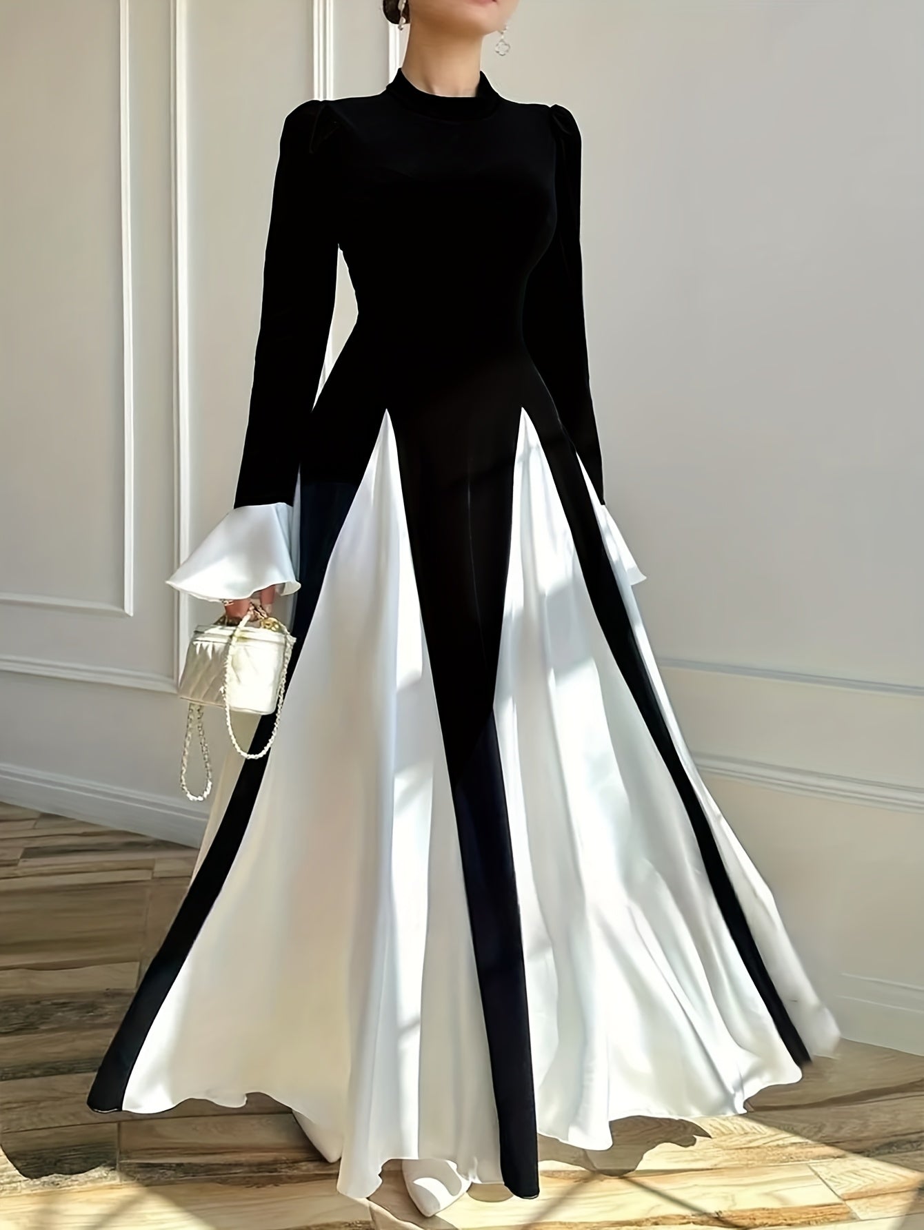 Einfarbige Abendkleid mit gerundetem Rundhalsausschnitt - Kelche24