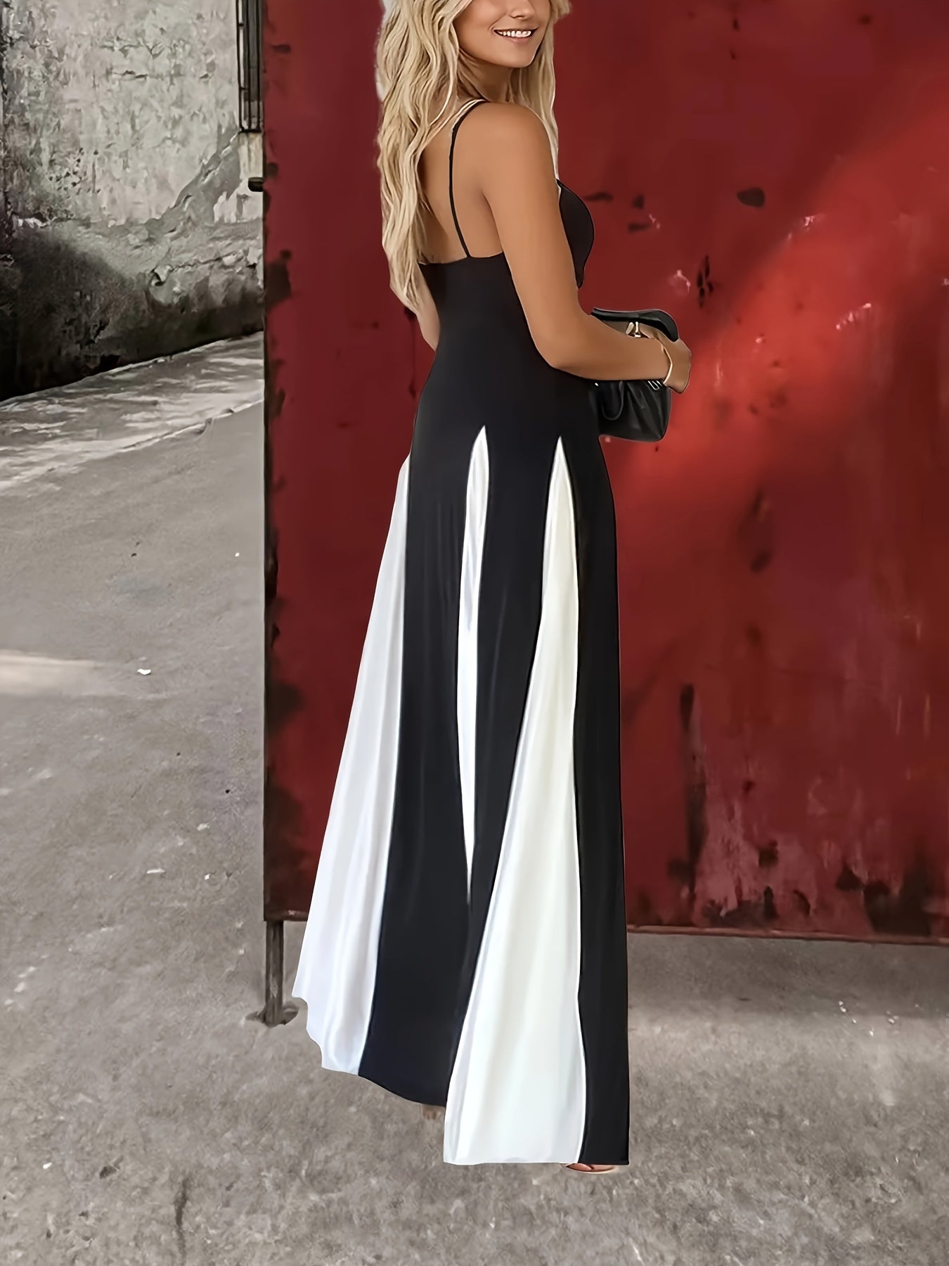 Elegantes und sexy Neckholder-Kleid mit BH-Oberteil - Kelche24