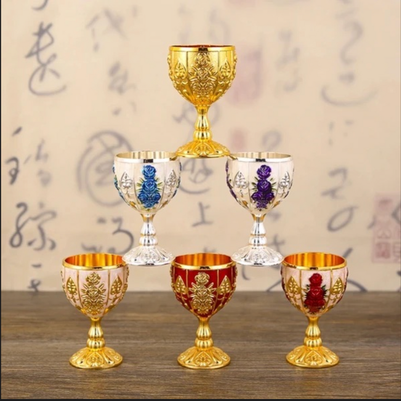 Dekorative Kelche
