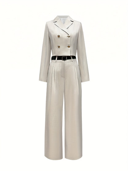 Ein Zweiteiler Anzug für Damen - Kelche24