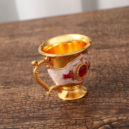 Fashion Europe and The United States Style Creative Home Metal White Wine Cup Alloy Pattern Gems Decorated Classical Wine Sets - Kelche24