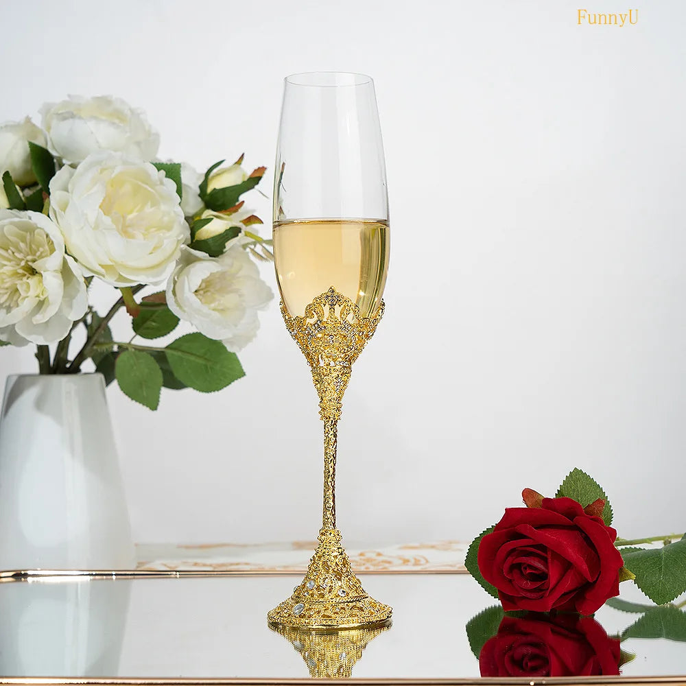 1-2Pcs Wedding Toasting Flutes Set Drink Goblet Cup Crystal Champagne Glasses & Metal Base With Crystal Stones Hollow-out Decor - Kelche24